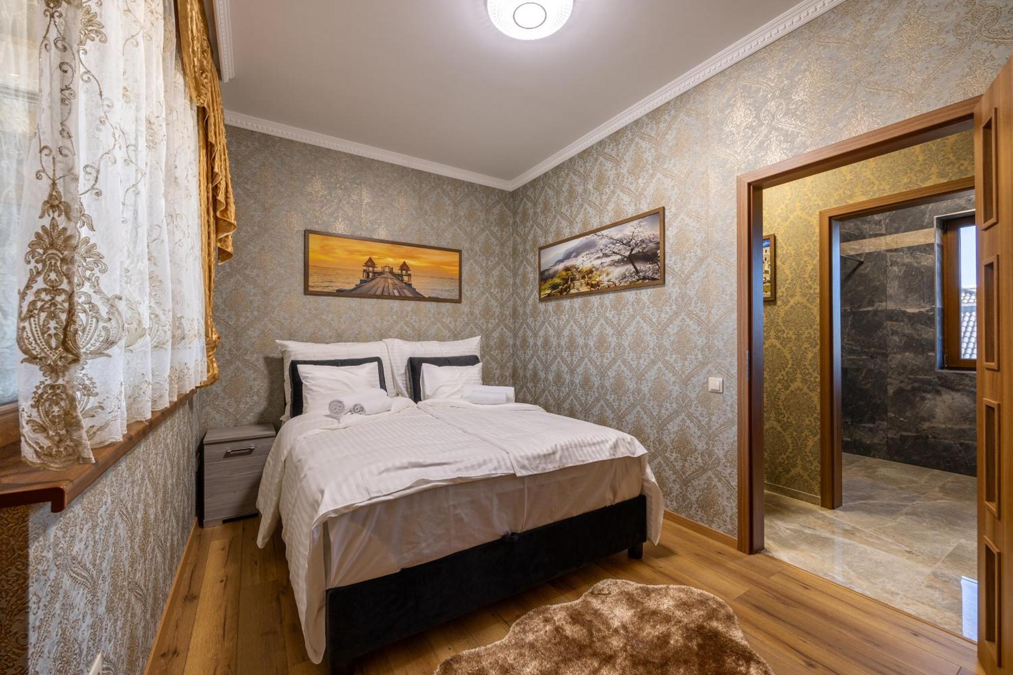 Voeroes Alom Panzio Bed & Breakfast Tiszakécske Exterior photo