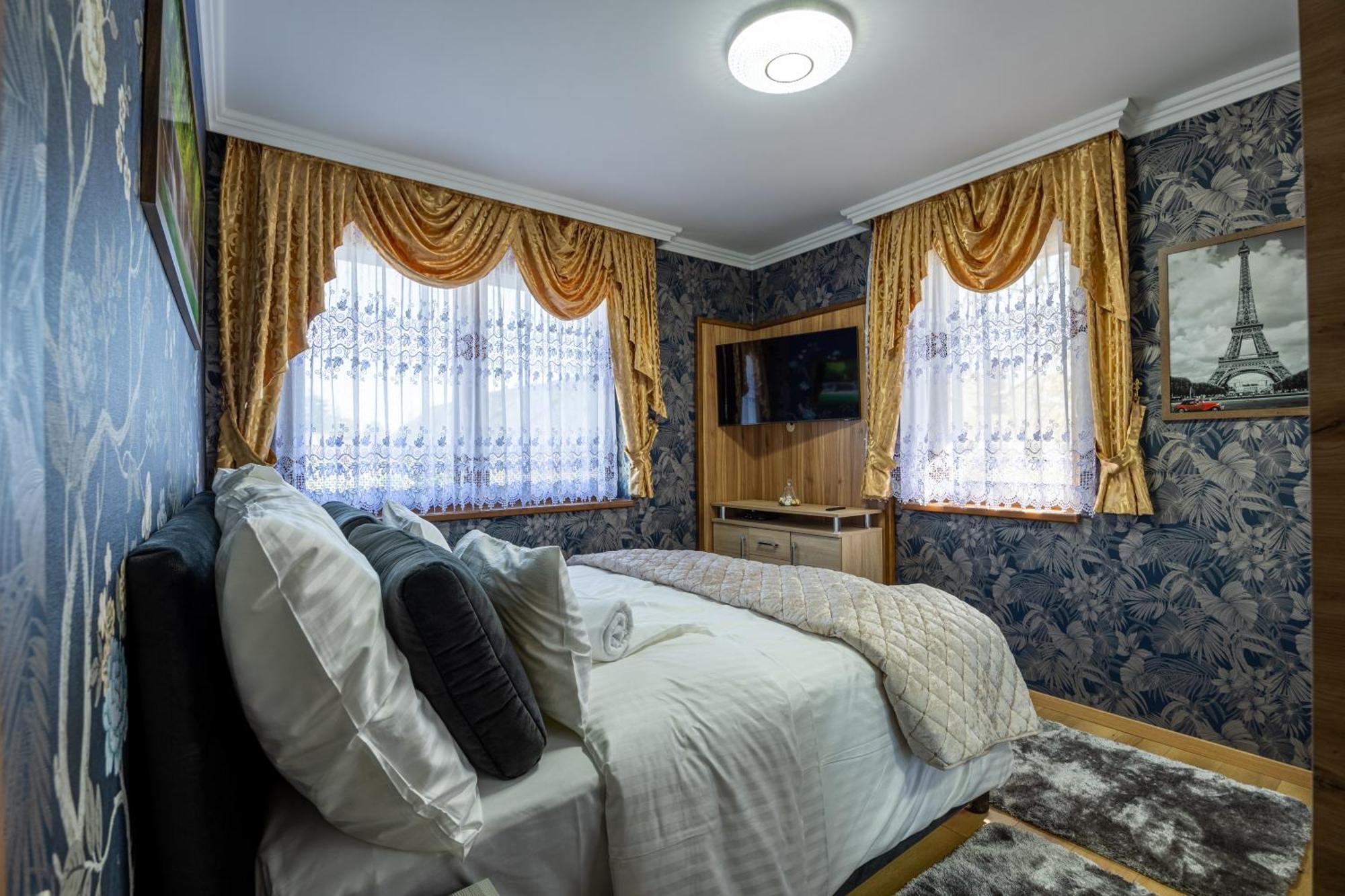 Voeroes Alom Panzio Bed & Breakfast Tiszakécske Exterior photo